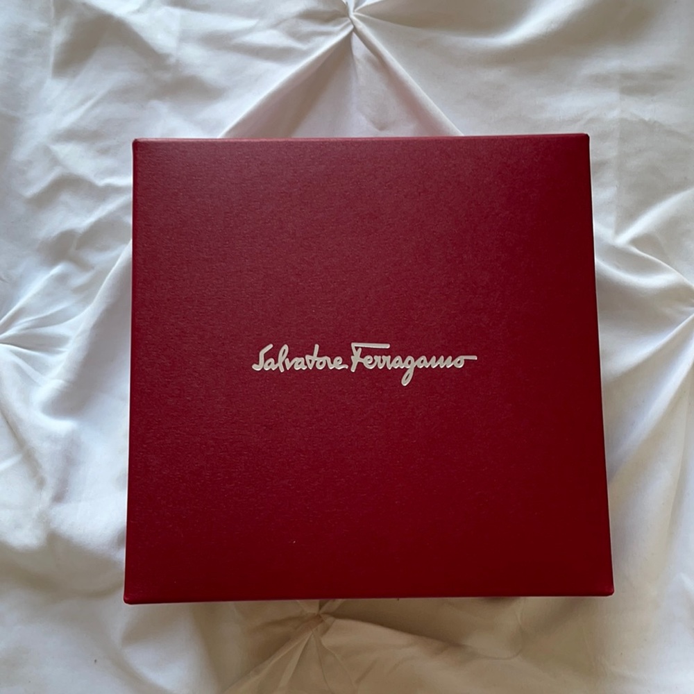 Salvatore Ferragamo Box